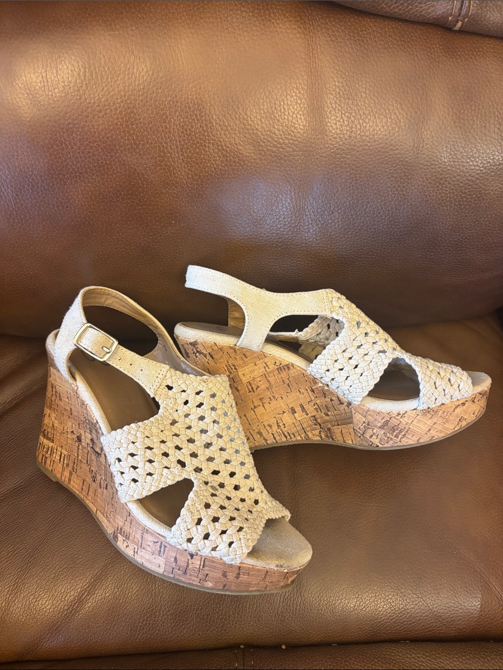 SO Taffy Natural Woven Cork Wedge Sandals Size 8 - Picture 3 of 6